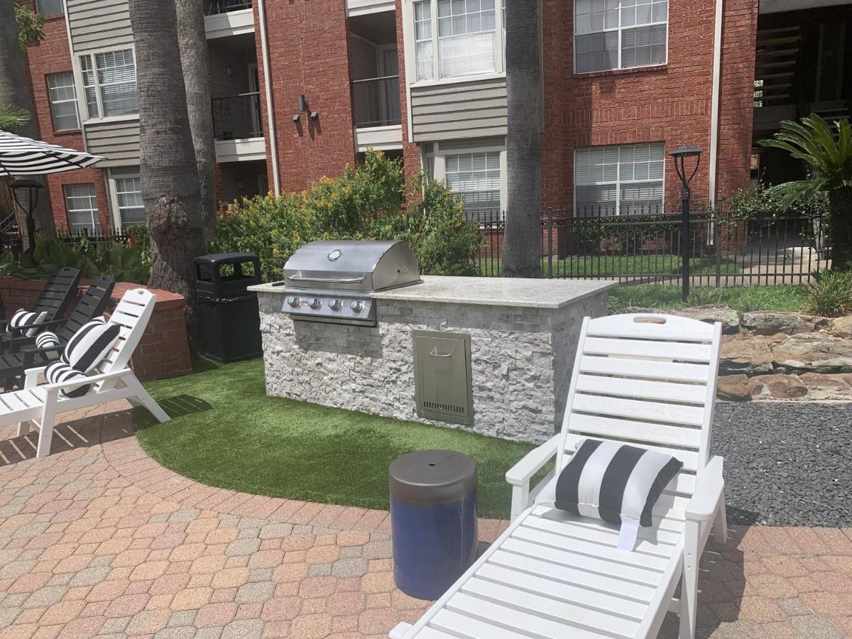 Spacious 2BR&2BA Med Center APT, Free parking&shuttle Houston Exterior foto
